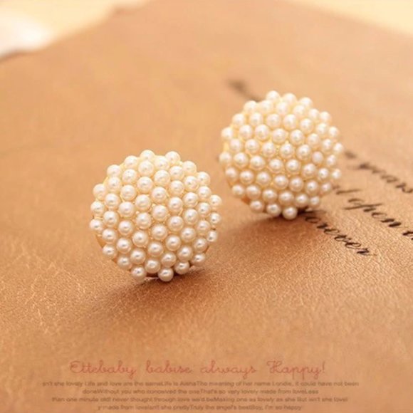 NEW - 14K Gold Pearl Pave Stud Earrings - Picture 3 of 11